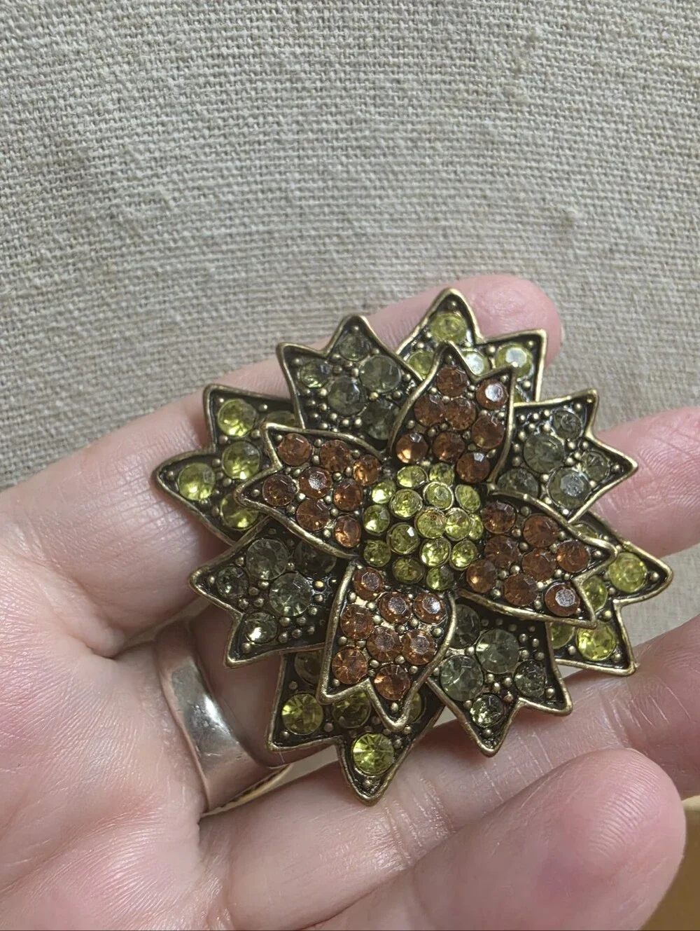 Vintage  Floral  Rhinestone Statement Brooch